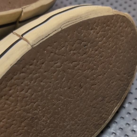 VesseL USA Black and Cream Distressed Sneakers - Picture 8 of 8